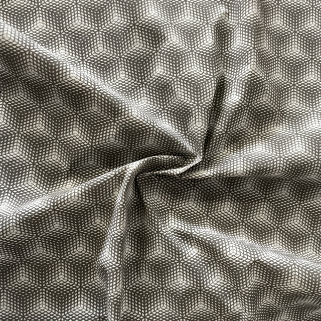 RF-HW898823 | Nylon | Iridescent Reflection | Ultra Soft | Ultra Thin | Cube