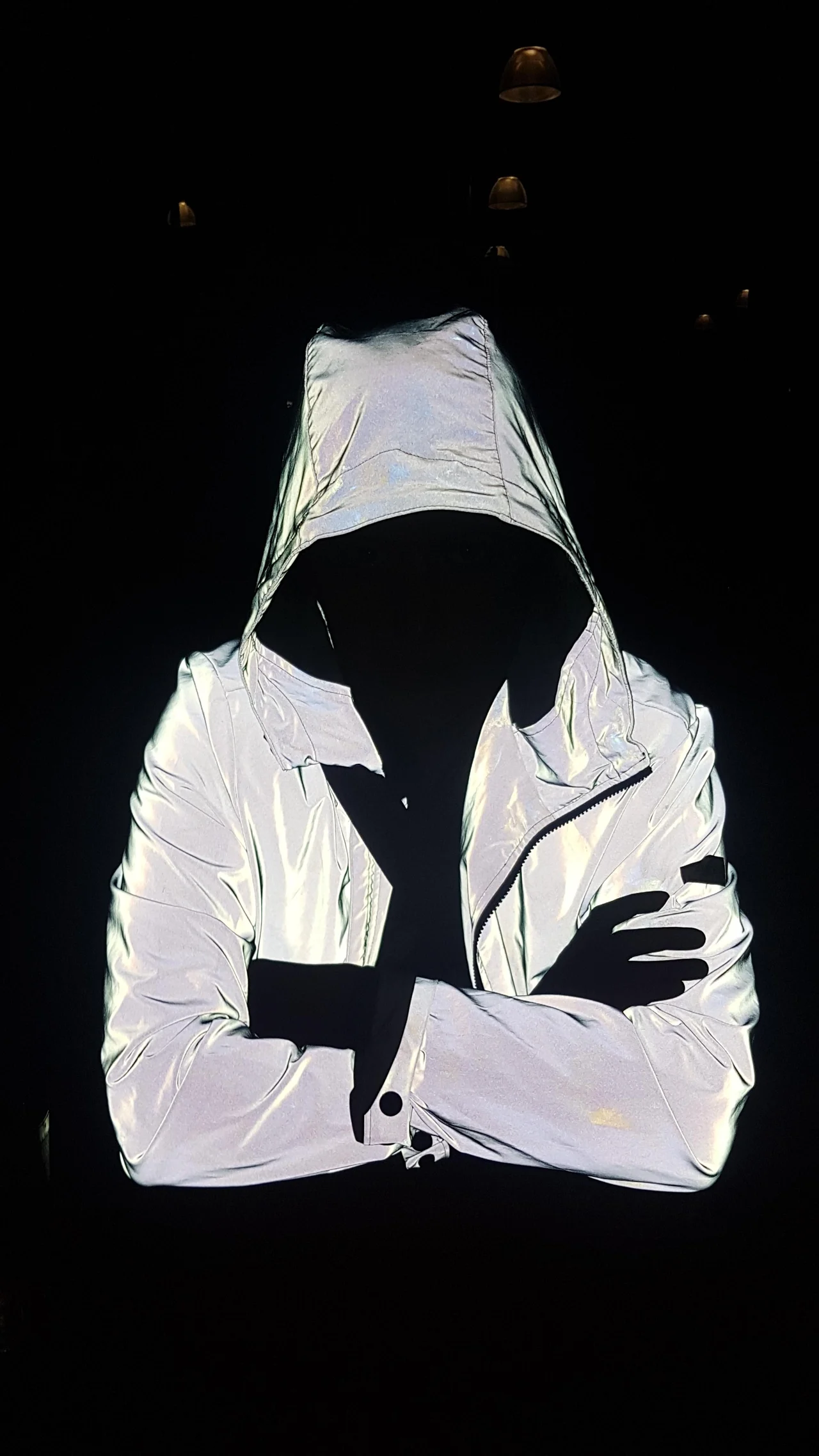 RF-HW254000 | Polyester Backing | Gray Surface | Full- Reflex | Soft | Very Thin | Reflecting White Lights